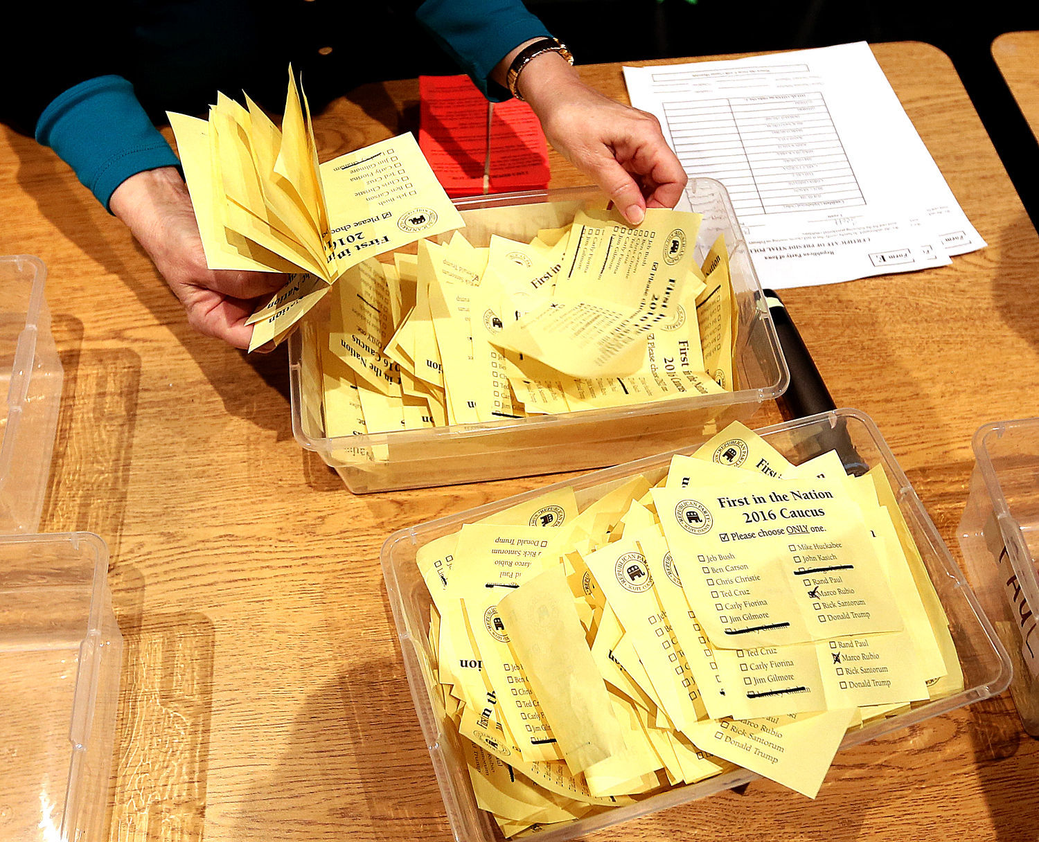 020116-iowa-caucus-jc15